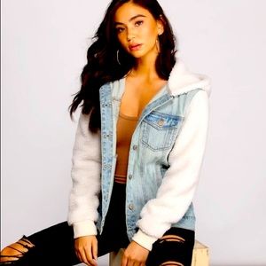 COZY CASUAL VIBE SHERPA DENIM JACKET